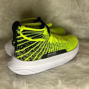 Under Armour Futr X Elite BRAND NEW